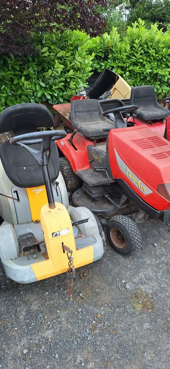 Ride on mowers - Image 3