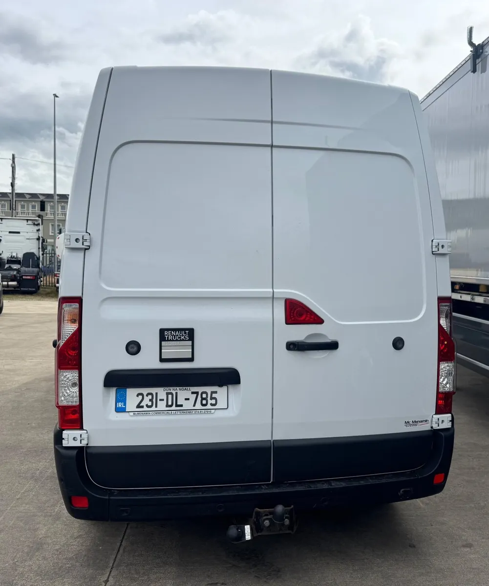 Renault Master 2023 - Image 4