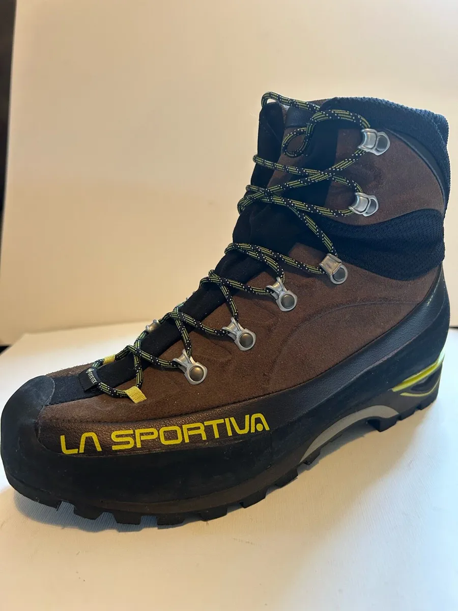La Sportiva Hiking boots. New. 42.5 (uk 8.5) - Image 3