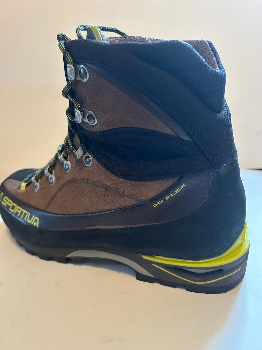 La Sportiva Hiking boots. New. 42.5 (uk 8.5) - Image 4