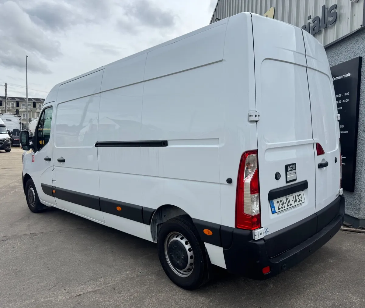 2023 Renault Master 150 Red Edition with Warranty - Image 2