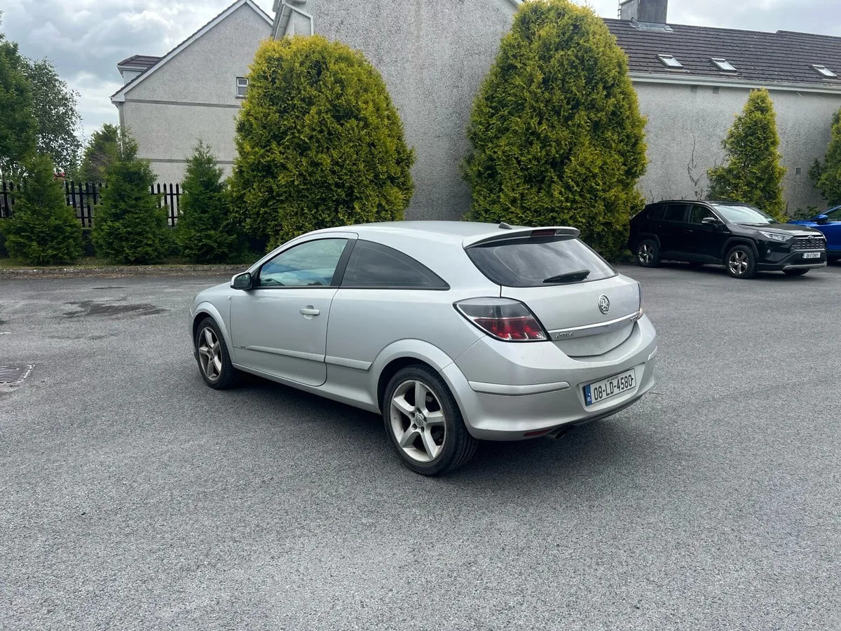 Opel Astra 1.9d nct for 11/25 and tax 07/25 - Image 1