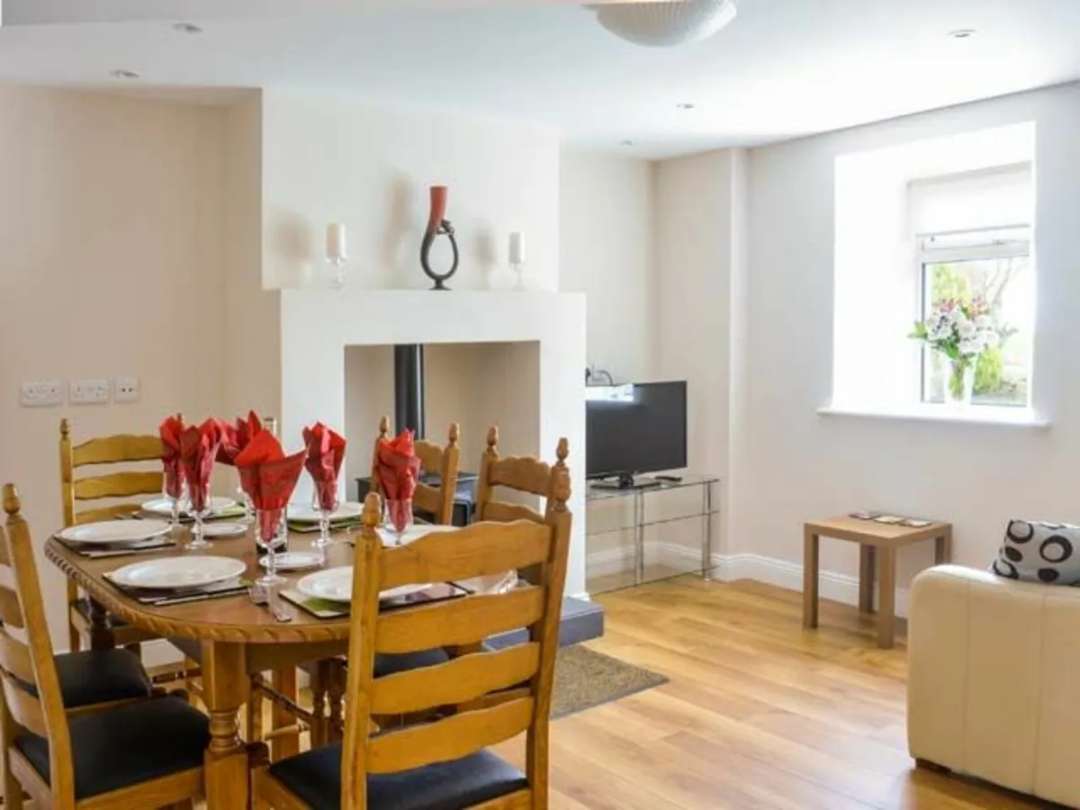 Holiday Rental - Image 4