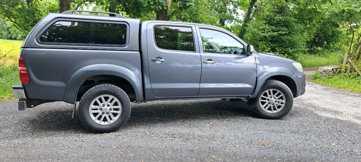 Toyota Hilux invincible 2014 3.0 - Image 3