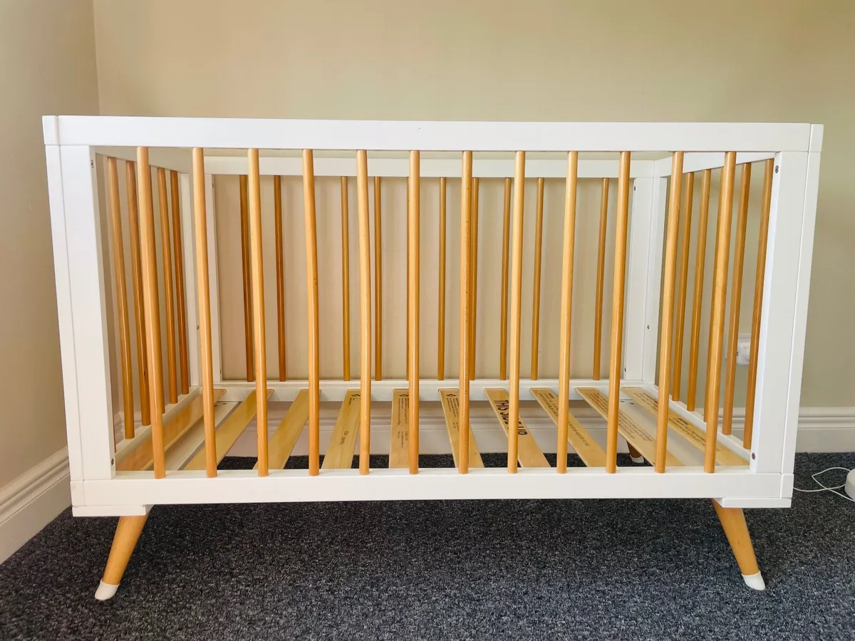 Bebe Care Zuri Cot - Image 2