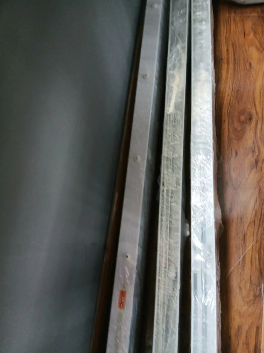 Blinds - Image 4