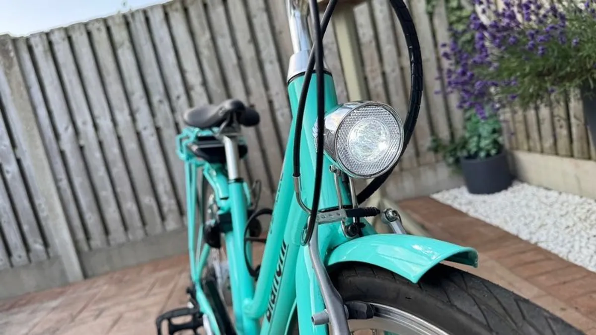 Bianchi e Spillo Classic Electric Bike - Image 4