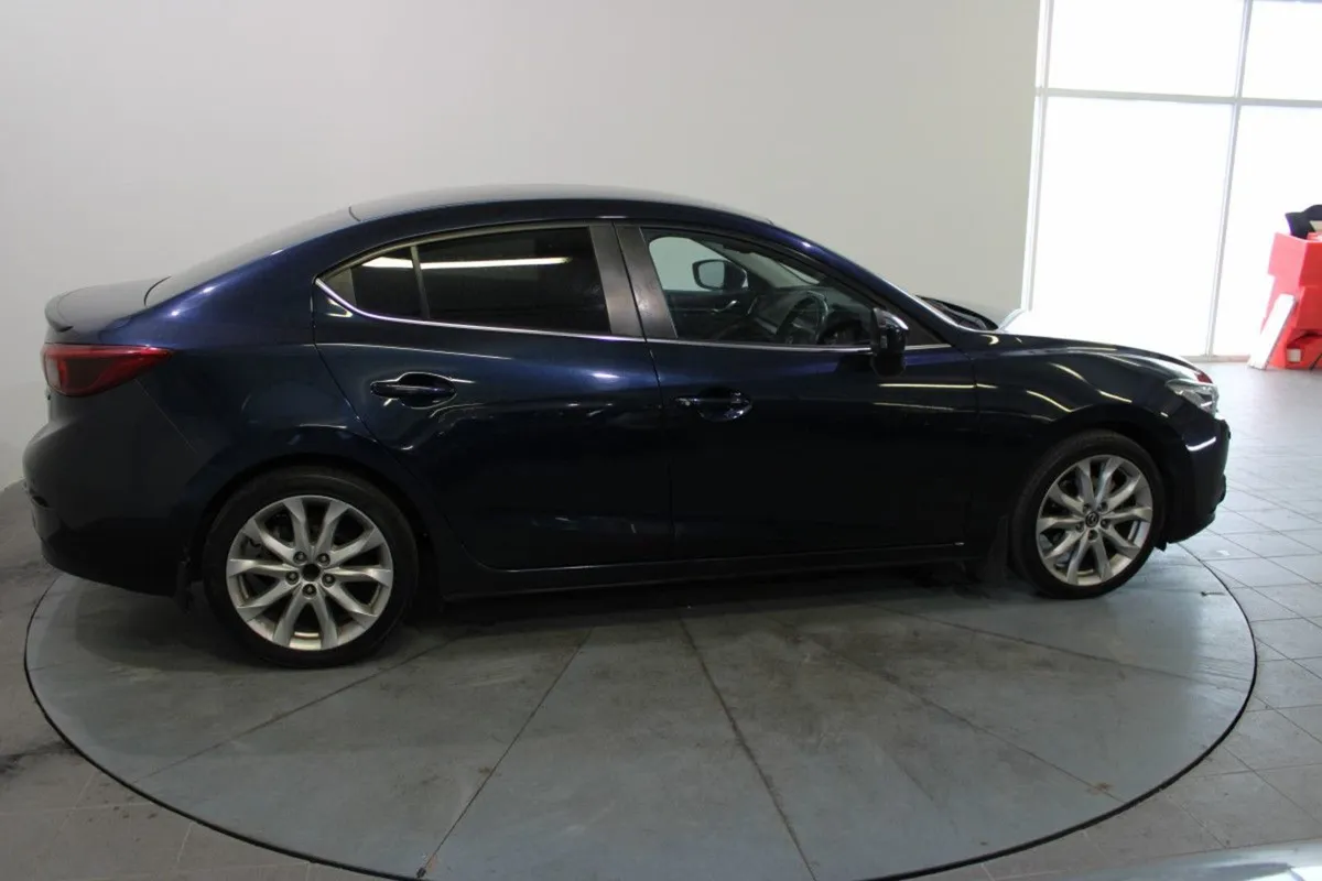 Mazda 3 2.2d (150 hp) Platinum Cloth 6MT - Image 3