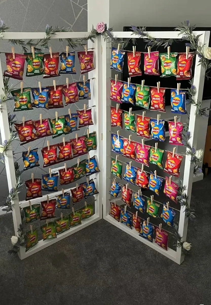 Crisp Wall (To Hire)