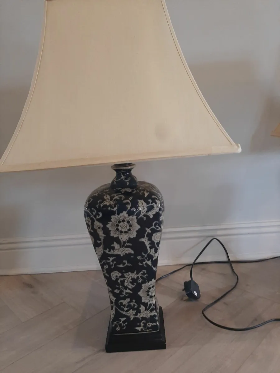 Pair of table lamps - Image 2