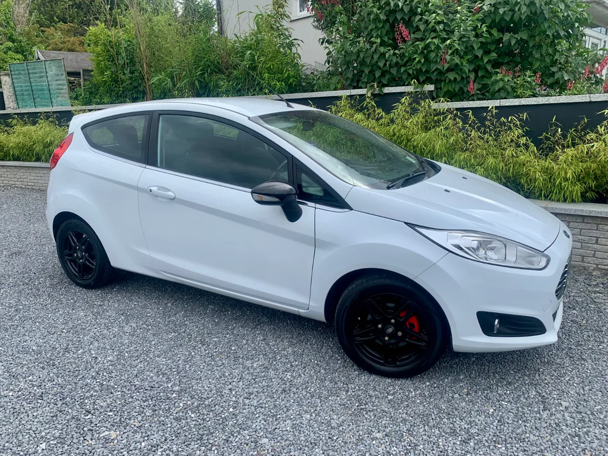 Ford Fiesta 2013 1.0 PETROL MANUAL - Image 2
