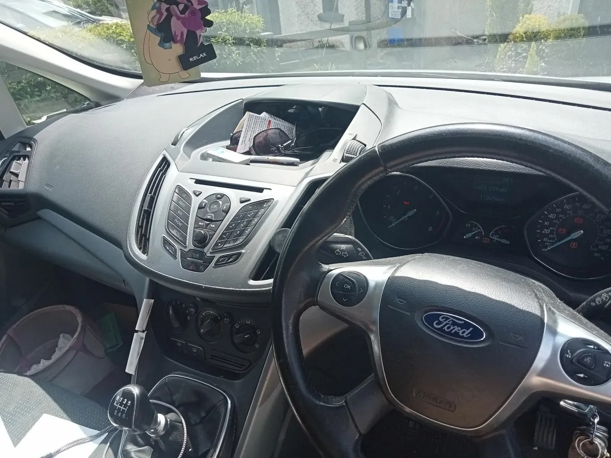 Ford C-Max 2015 - Image 2
