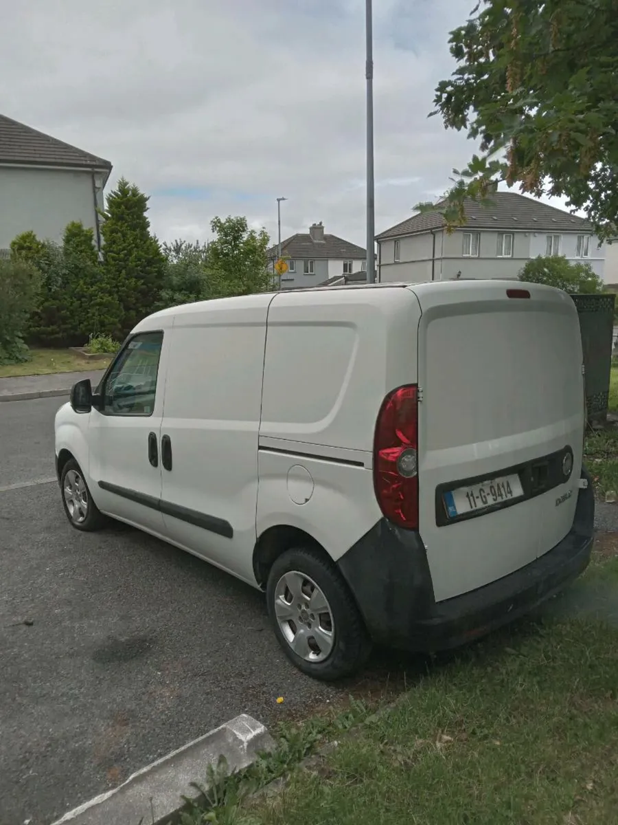 11 fiat doblo - Image 3