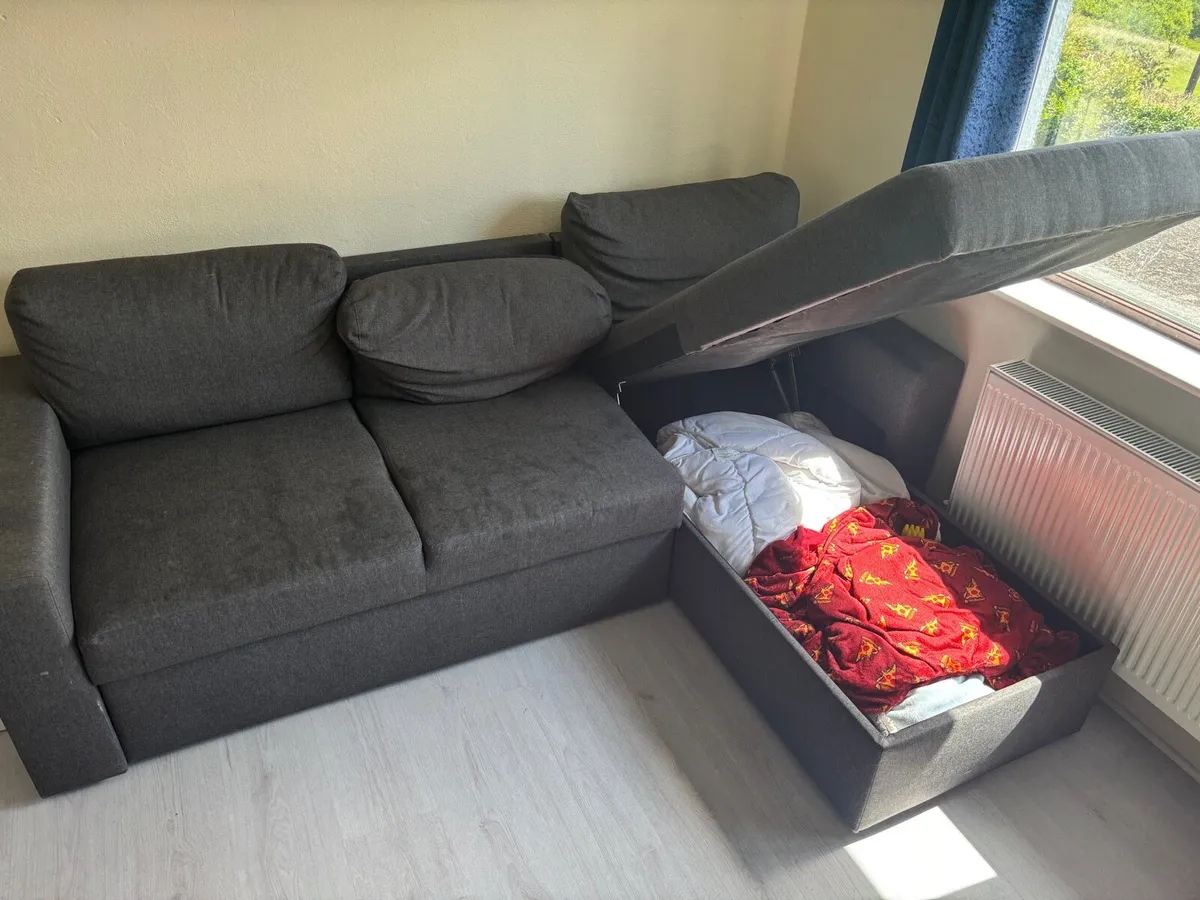 FREE Sofa bed - Image 2