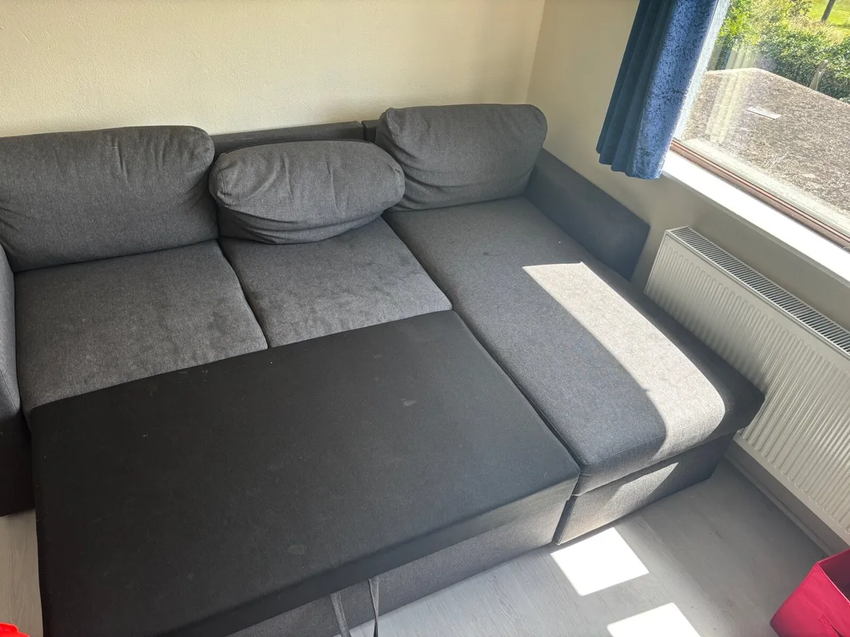 FREE Sofa bed - Image 3