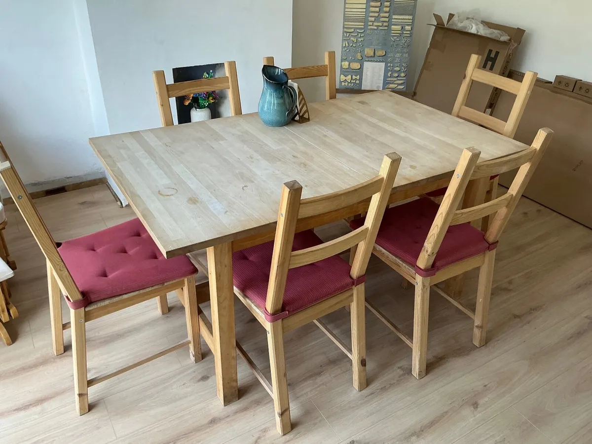 Table and Chairs Dining/Kitchen - Pine - Image 1