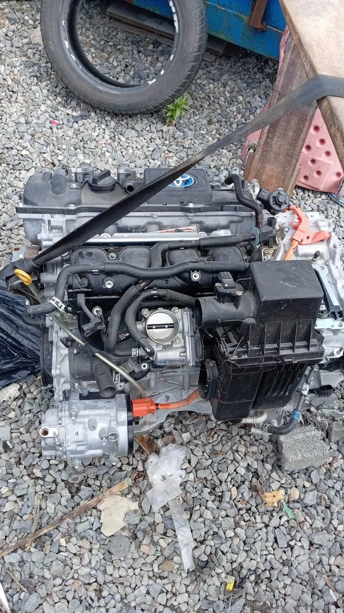 2021 chr petrol hybrid engine and box - Image 2
