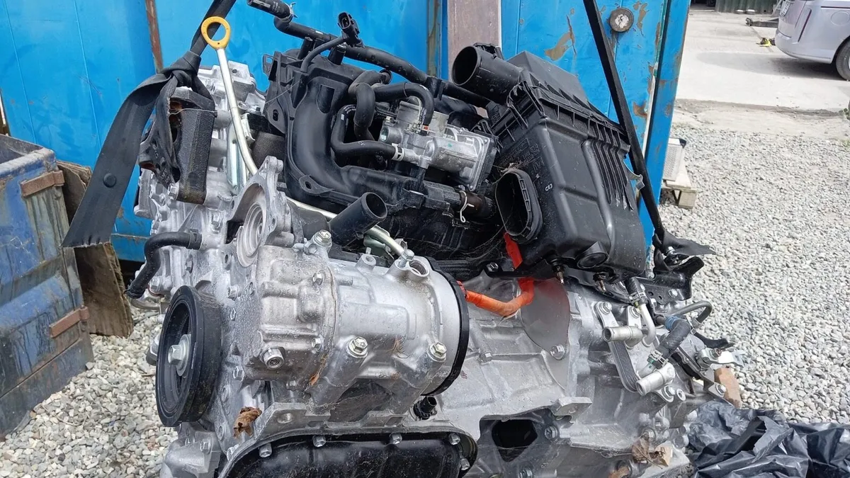 2021 chr petrol hybrid engine and box - Image 3