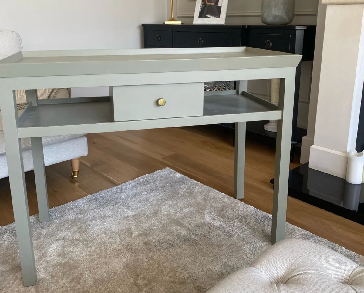 Console table - Image 2