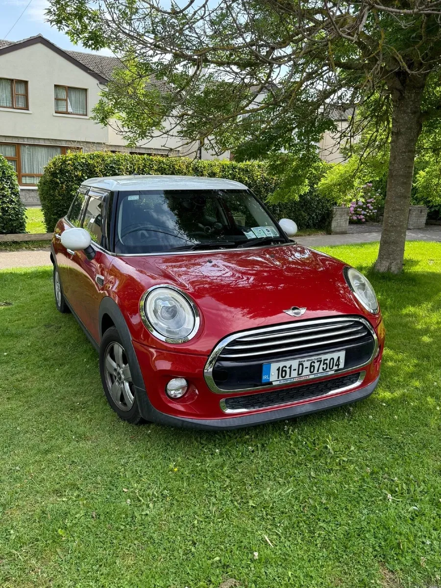 Mini Cooper 2016 - Image 2