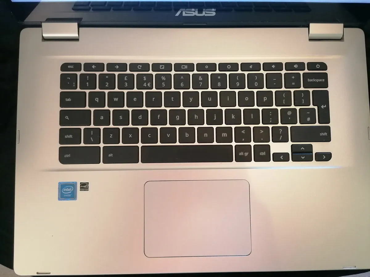 Asus Chromebook C523N - Image 2