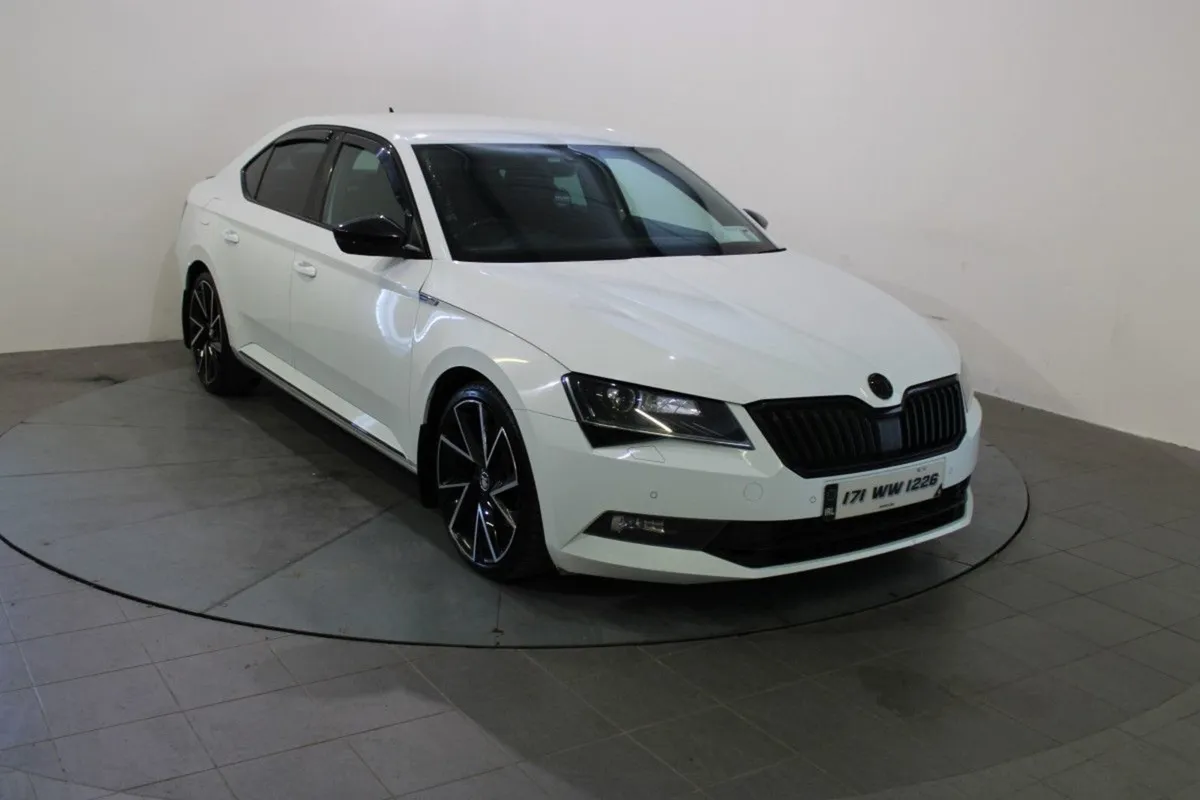 Skoda Superb 2.0 TDI 150bhp Ambition - Image 1