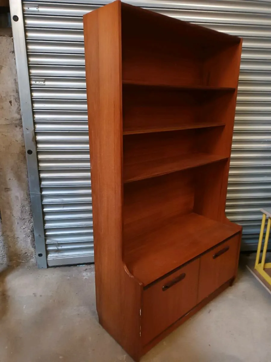 Dresser - Image 2