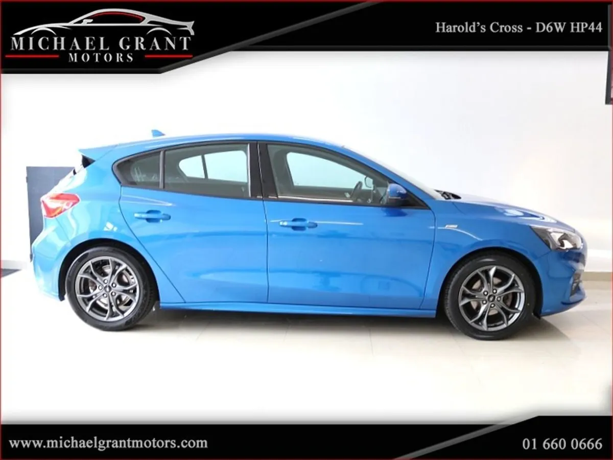 Ford Focus ST Line 1.0 Petrol 125PS 1 Owner / Iri - Image 4