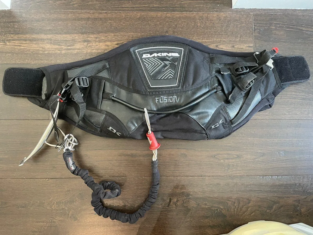 Dakine Kitesurfing harness - Image 1