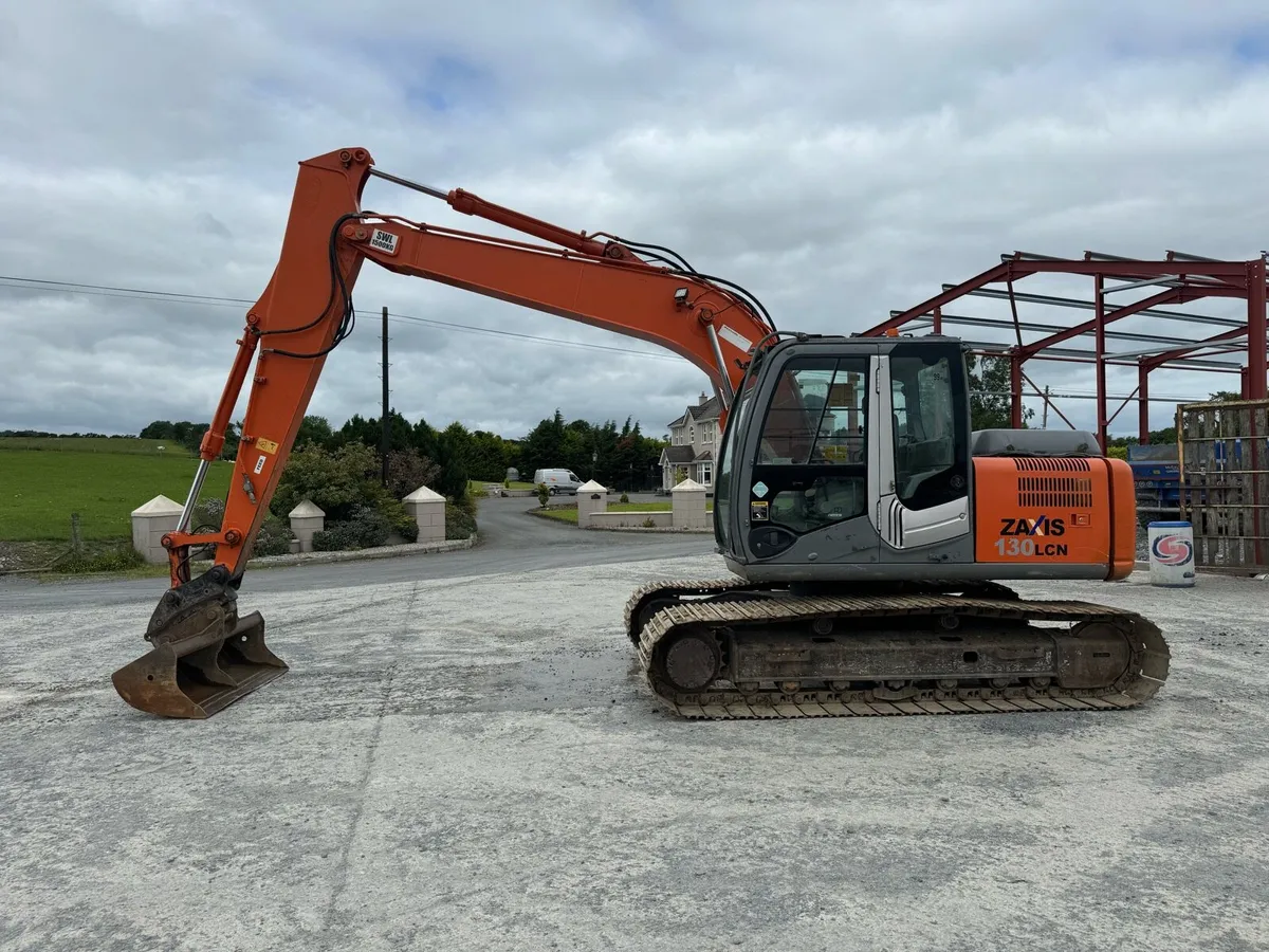 Hitachi zx130 - Image 2
