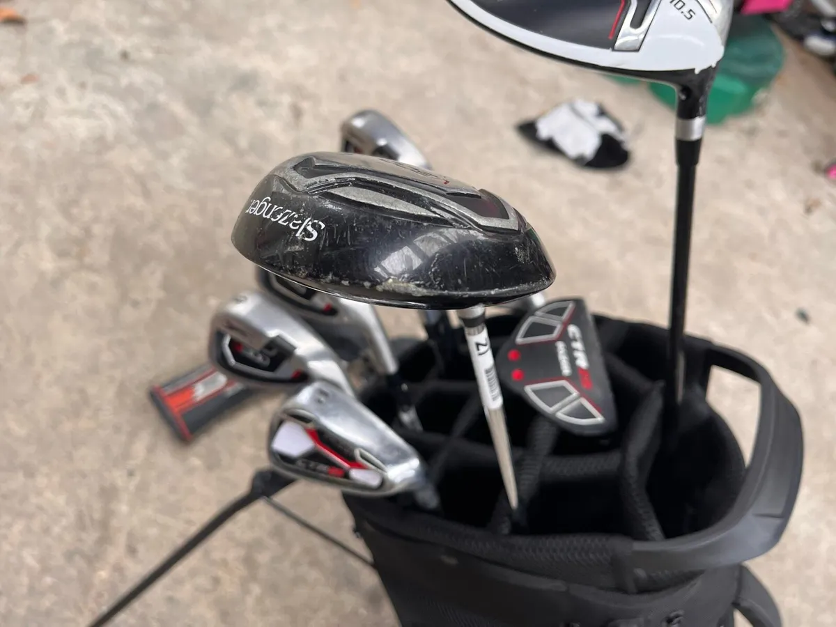 Golf clubs and bag - Image 3