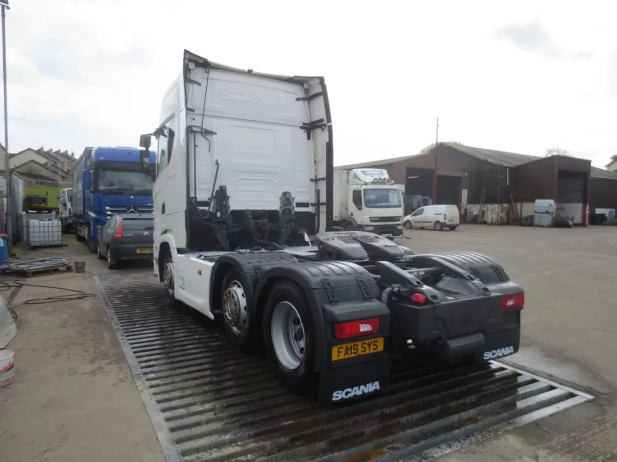 2019 Scania S450 6x2 Tractor unit - Image 4