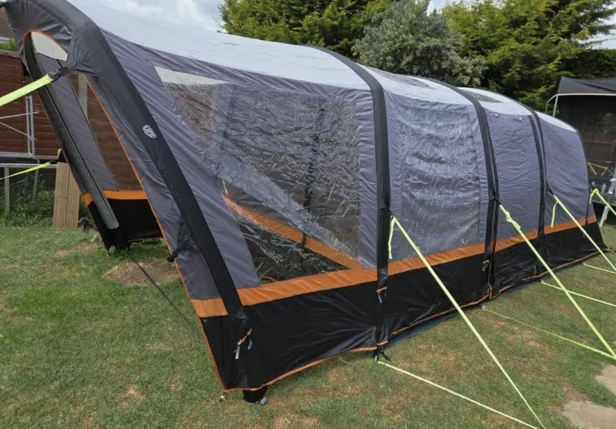 4 person inflatable tent - Image 4