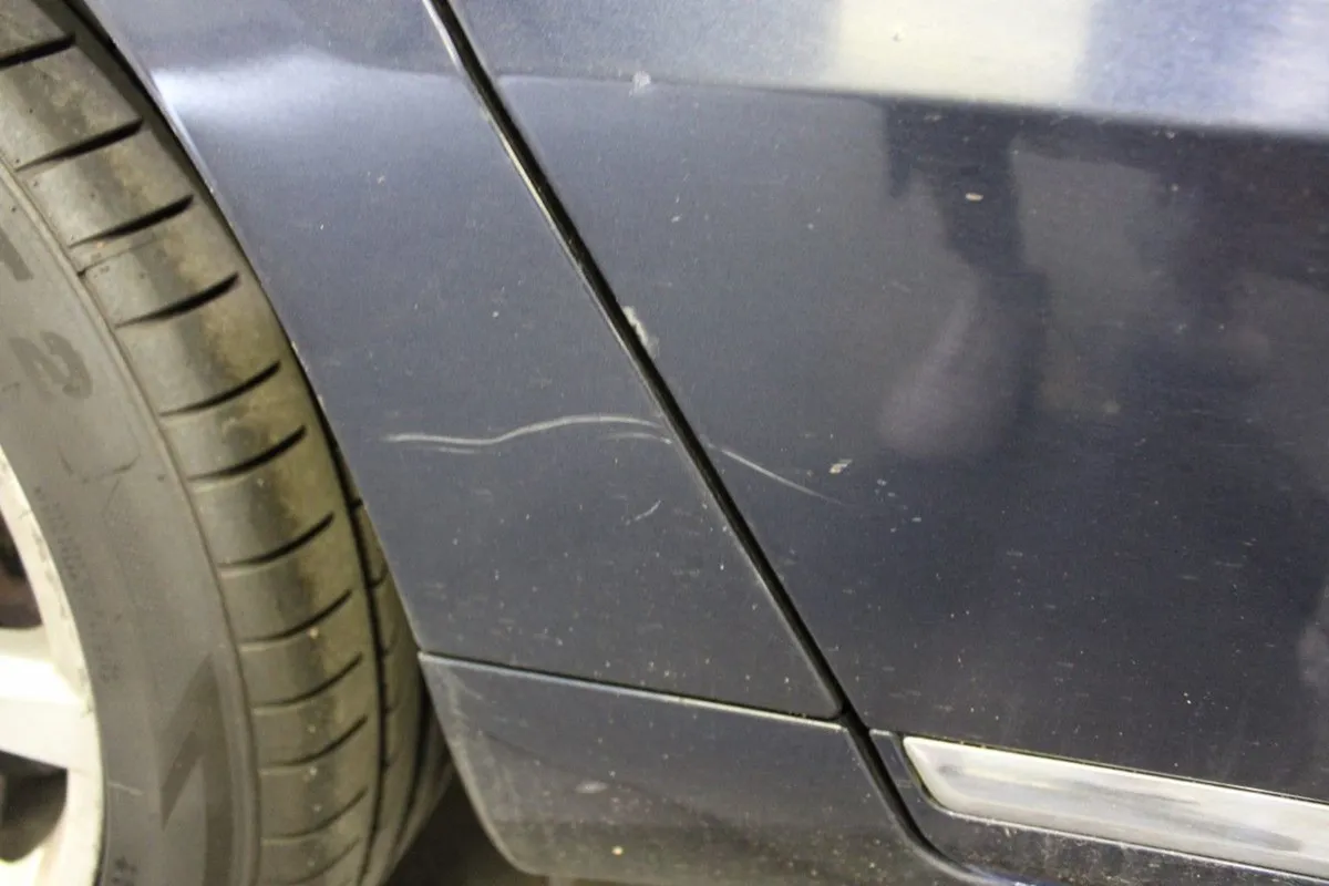 Volkswagen Passat 2.0 TDI Executive Estate - Image 4