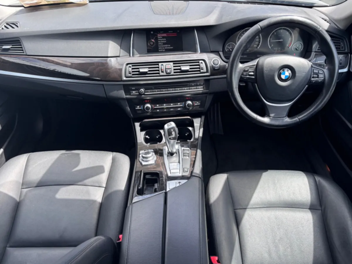2016 BMW 5 SERIES 520D SE AUTOMATIC DIESEL - Image 2