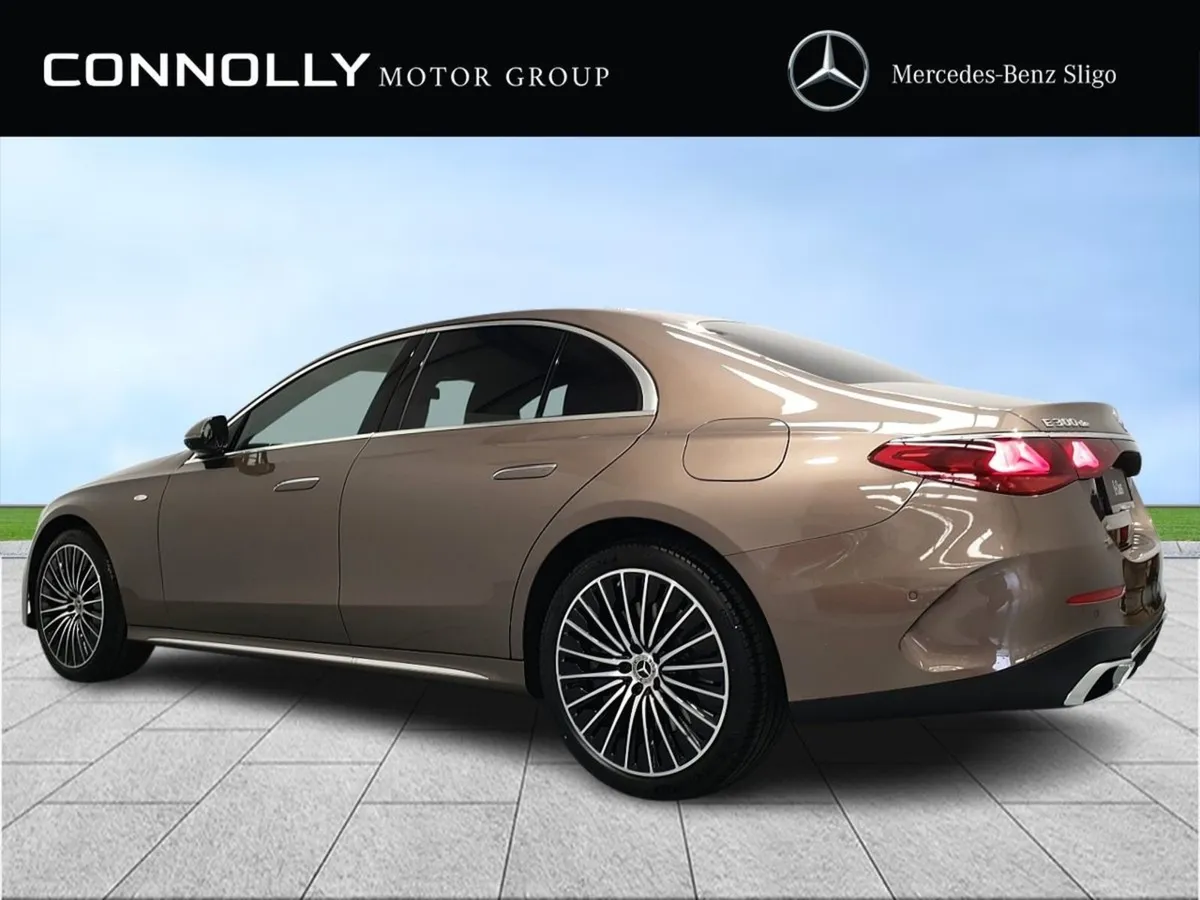 Mercedes-Benz E-Class 350 DE - Premium - Image 4
