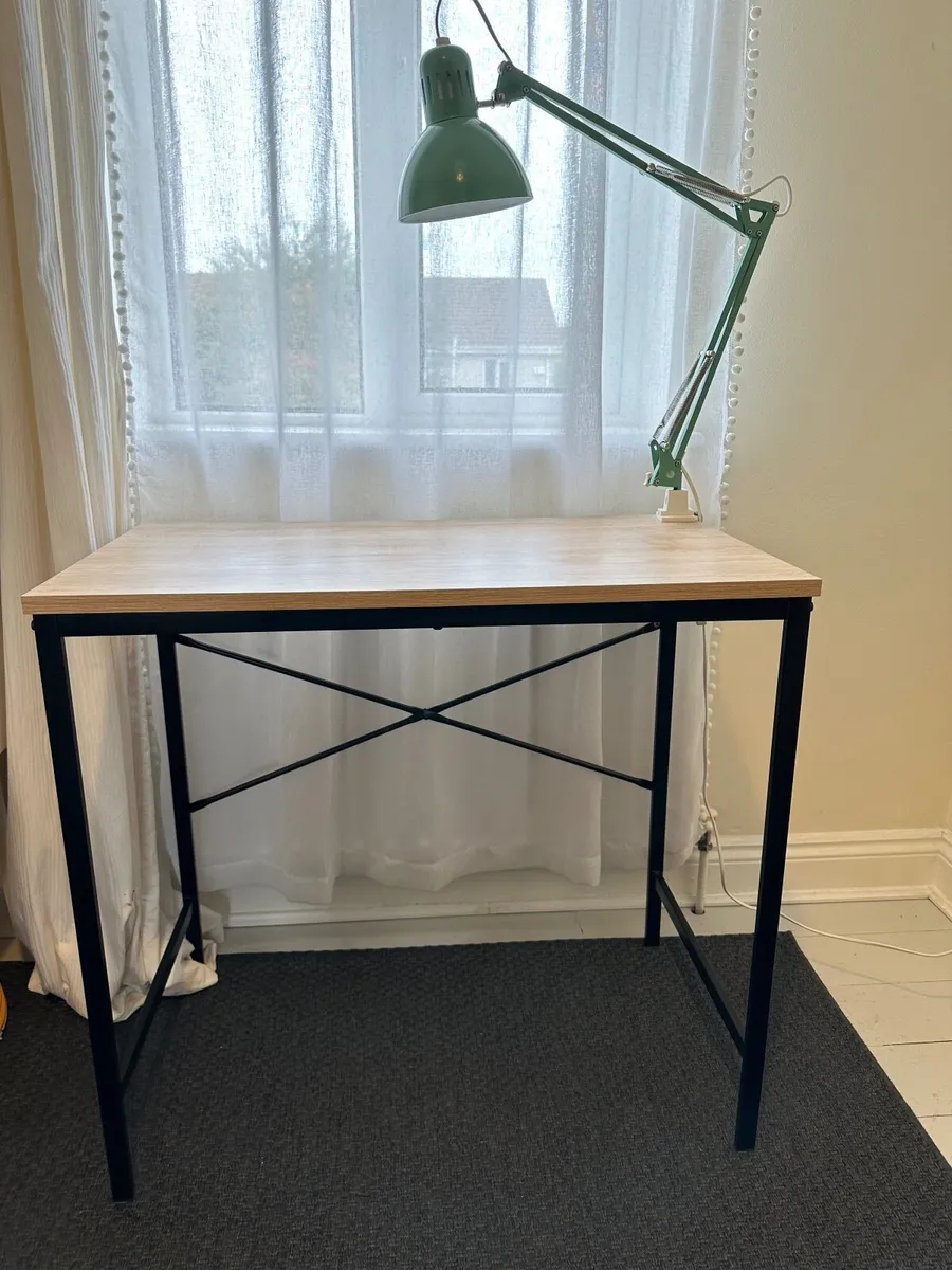 Office table - Image 3