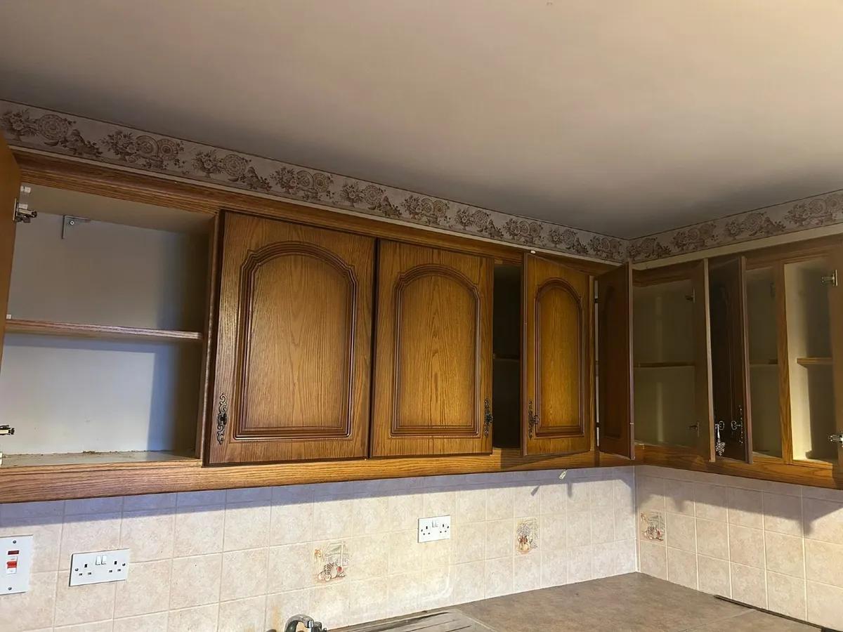 Kitchen Cabinets - Image 3
