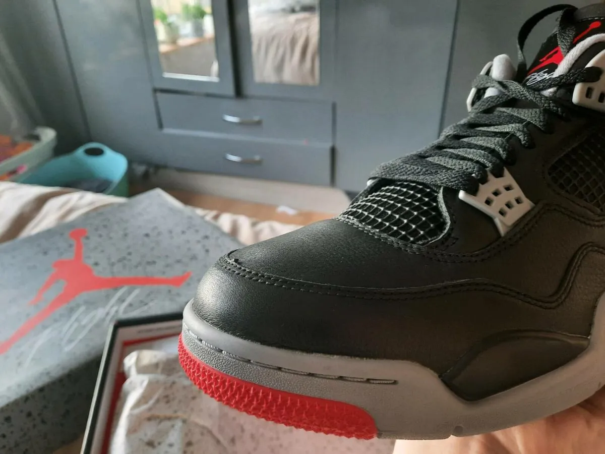 Jordan 4 Bred Reimagined Uk11 - Image 2