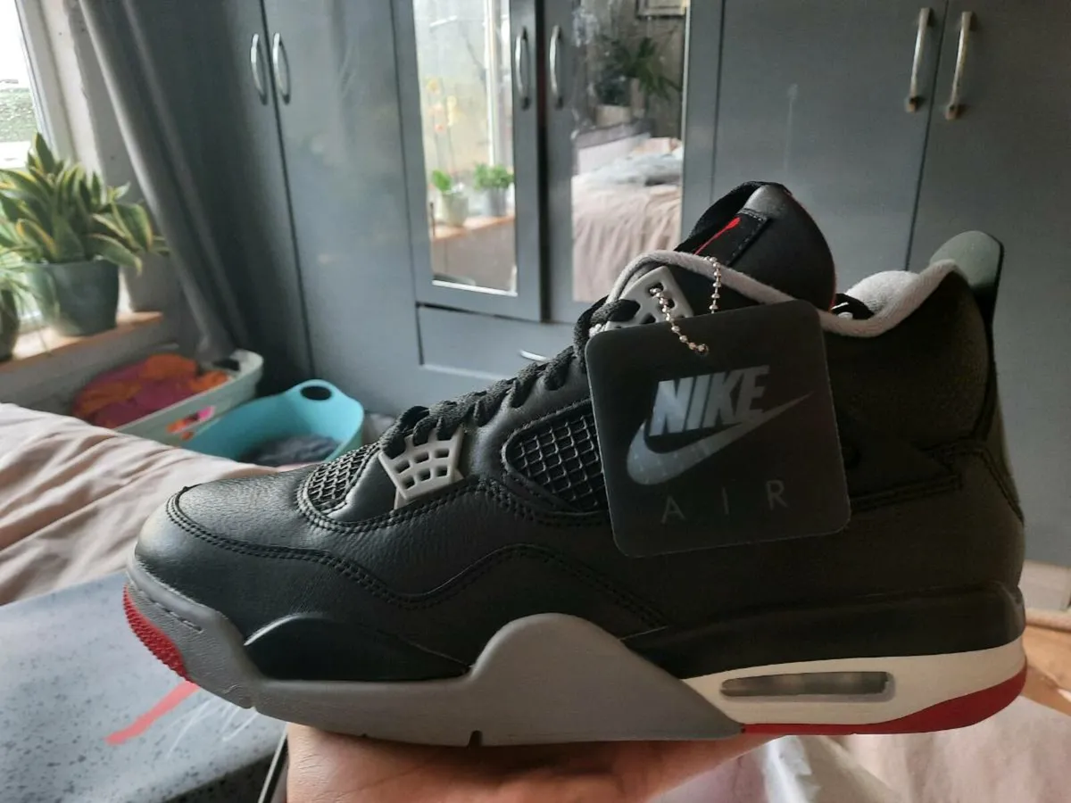Jordan 4 Bred Reimagined Uk11 - Image 3