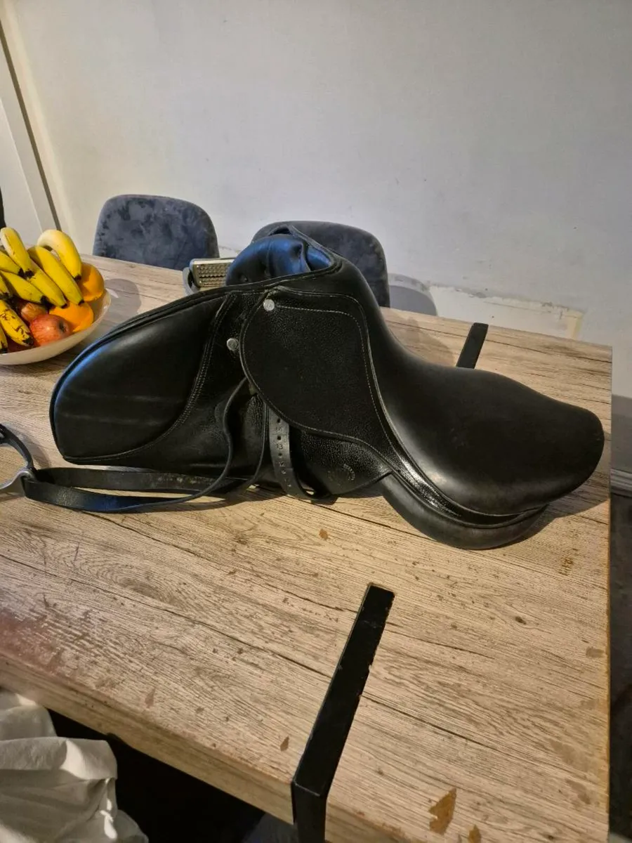 Horse saddle and tac - Image 2