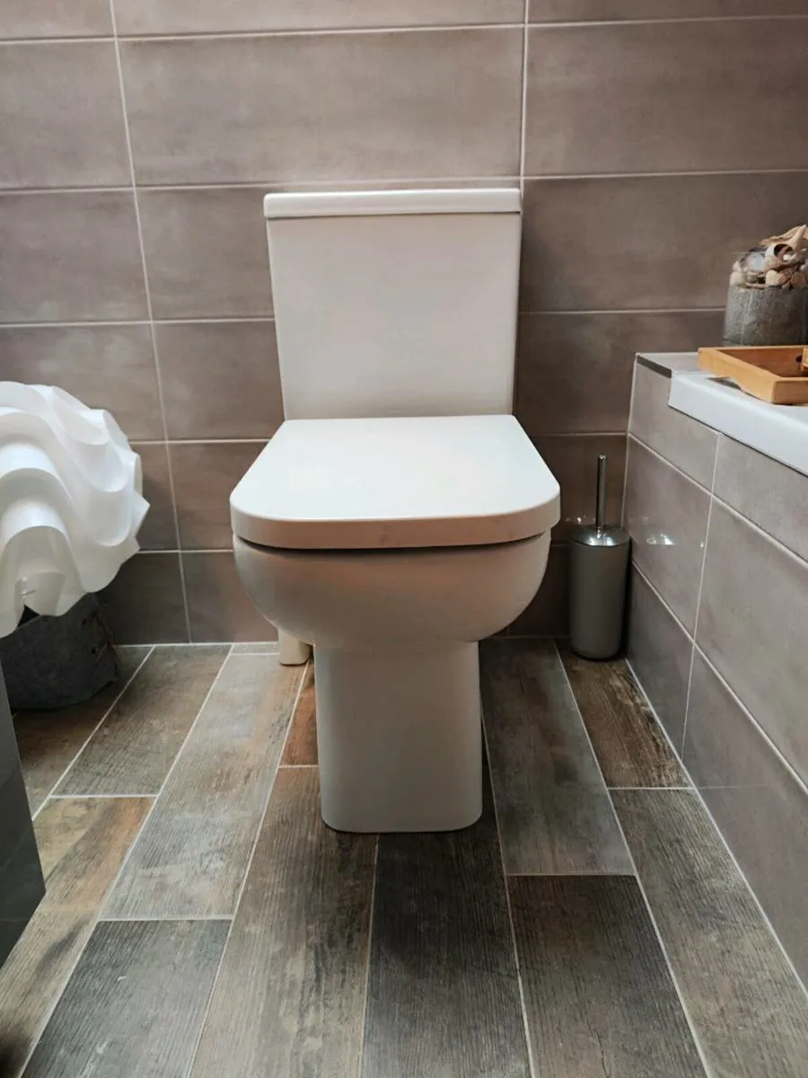Bathroom furniture - Image 4