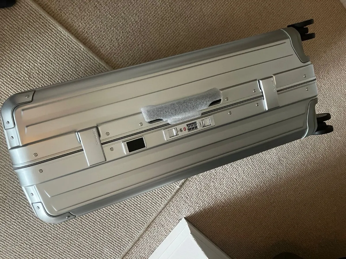 Samsonite Suitcase - Image 3