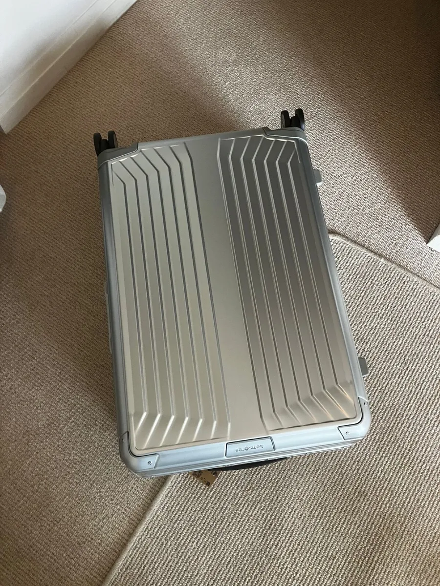 Samsonite Suitcase - Image 4