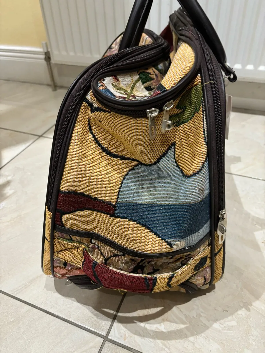 Bag Luggage - Winnie The Poo - Image 4