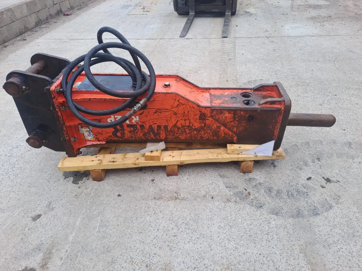 Rammer R12P Used Hydraulic Rock Hammer/Breaker 13T - Image 3