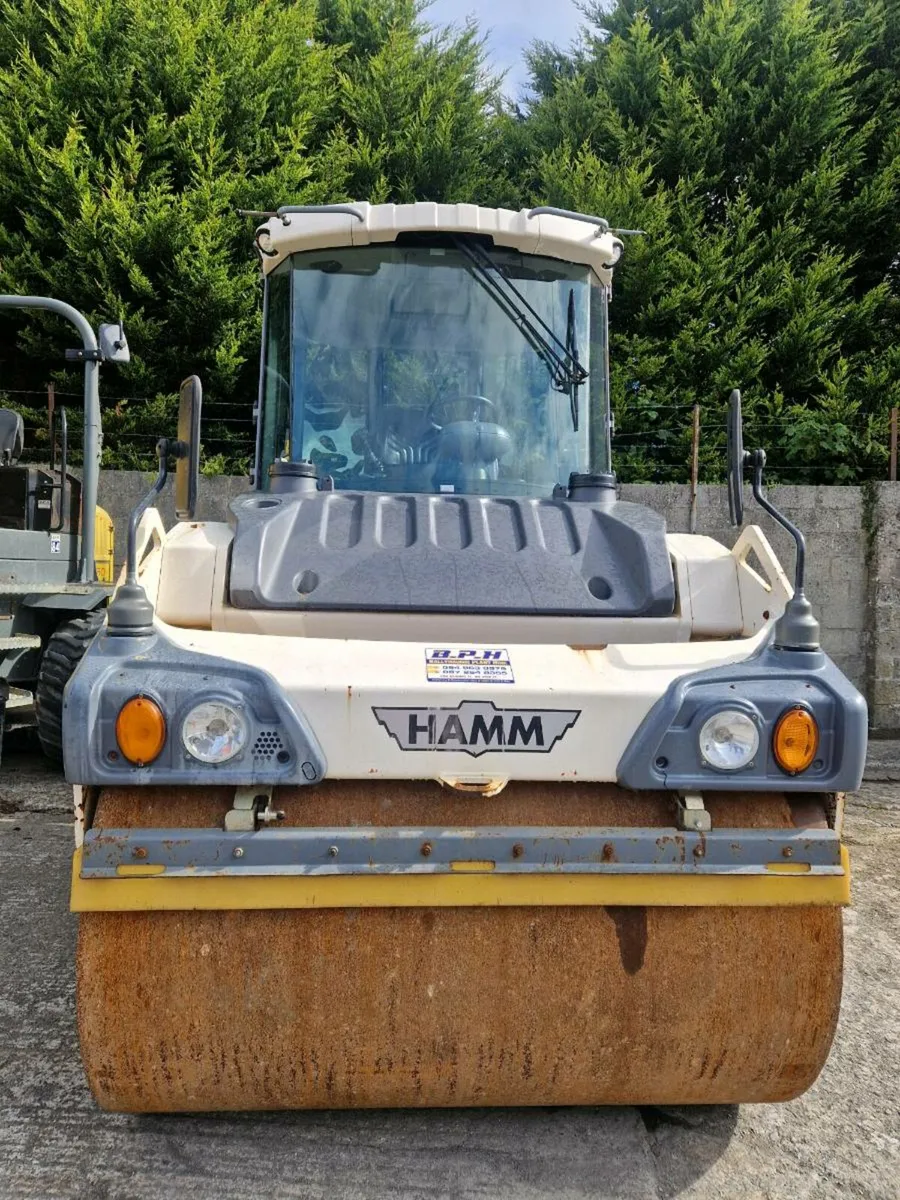 Hamm HD80 tandam roller for sale low hours - Image 1