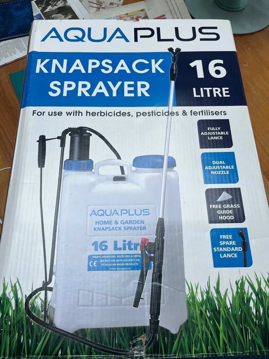 Knapsack sprayer - Aquaplus 16L - Image 1