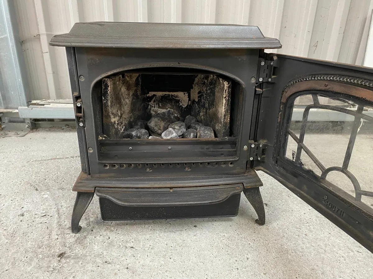 Aisling Oil Stove - Image 3