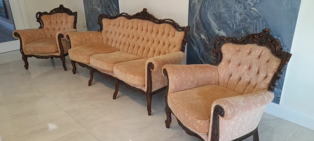 Couch 3+1+1 - Image 1